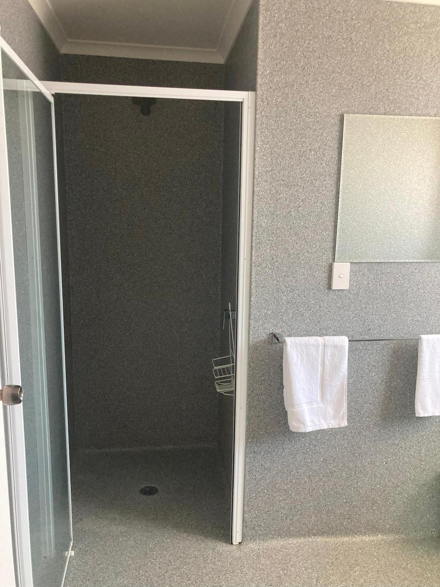 Kellraine Units Apartment *